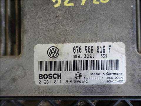 Foto 3ª: Centralita Motor ECU Volkswagen Touareg 2.5 TDI R5 174CV 128KW [BAC] (2004)