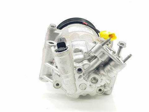 Foto 3ª: Compresor Aire Acondicionado Opel Astra EDITION (2023)