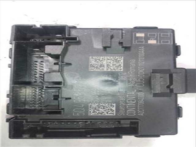 Foto 3ª: Centralita Motor ECU Seat Leon 2.0 ERENCE [2 0 LTR. - 85 KW TDI] 116CV
