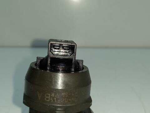 Foto 3ª: Inyectores Volkswagen Touran BXE (2006)