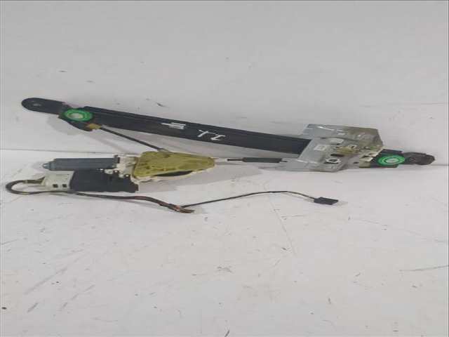 Elevalunas Manual Trasero Izquierdo Seat Leon 1.9 TDI 105CV