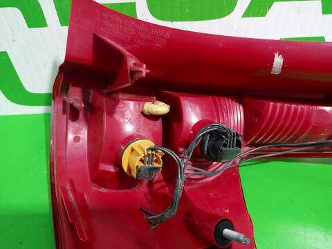 Foto 3ª: Piloto Trasero Izquierdo Citroen C4 1.6 16V HDI 90CV [9HXDV6ATED4] (2004)