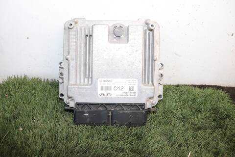 Centralita Motor ECU Kia Stonic TECH 110CV 81KW