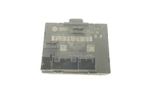 Foto 3ª: Centralita Puerta Delantera Izquierda Audi A6 3.0 V6 24V TDI 245CV [CDUD] (2010)