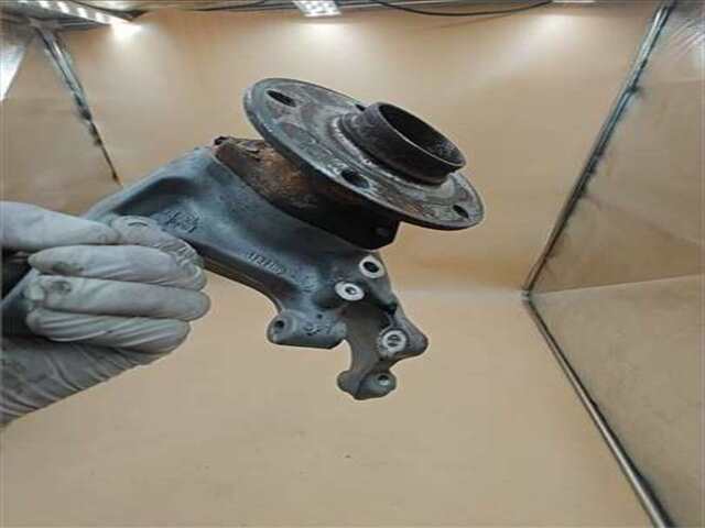 Mangueta Trasera Izquierda Volkswagen Golf 2.0 R BMT/START-STOPP 4MOTION [2.0 LTR. - 228 KW 16V T FSI]