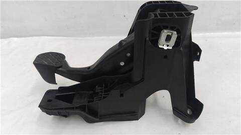 Foto 3ª: Pedal Freno Seat Ateca 1.0 ERENCE [1 0 LTR. - 85 KW TSI] 116CV