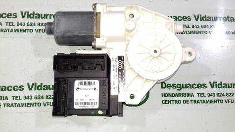 Foto 1ª: Elevalunas Eléctrico Delantero Izquierdo Audi A3 1.9 TDI AMBITION 105CV 77KW [BLS] (2009)
