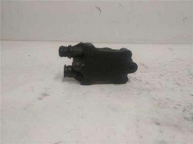 Foto 2ª: Bomba Combustible Mercedes Clase C 160 2.2 220 CDI (203.006) [2.2 LTR. - 105 KW CDI CAT] [OM 611.962]