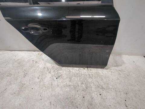 Foto 2ª: Puerta Trasera Derecha Bmw Serie 1 114 120 D 177CV [N47 D20 A N47 D20 C] (2003)