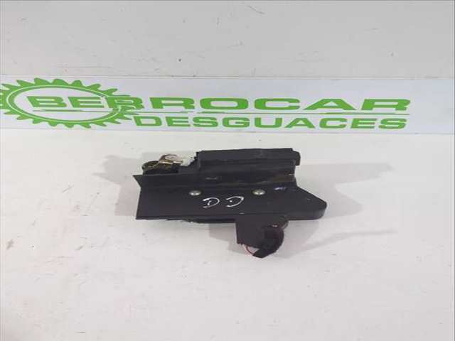 Foto 2ª: Cerradura Puerta Delantera Derecha Dacia Duster 1.0 TCE 90 91CV [H4D 470] (2017)