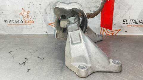 Foto 2ª: Soporte Cambio Mercedes Clase S 220 500 221.071) BERLINA 388CV 285KW [M273961] (2006)