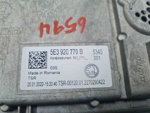 Foto 3ª: Cuadro de Instrumentos Skoda Octavia AMBITION 116CV 85KW [DTRD] (2022)