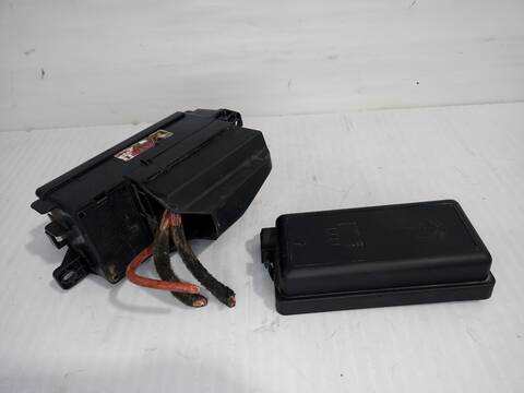Foto 2ª: Caja Reles Fusibles Mini Mini COOPER 120CV 88KW [N12B16A] (2009)