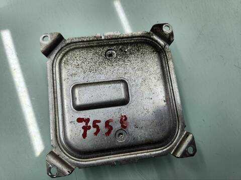 Foto 2ª: Centralita Faros Xenon Renault Clio GT 120CV 88KW [H5F412] (2016)