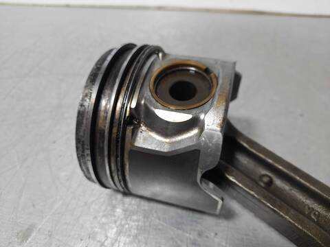 Foto 3ª: Despiece Motor Hyundai Terracan 2.9 CRDI CAT 163CV 120KW [J3] (2004)