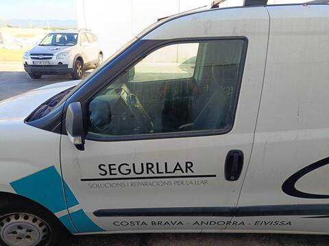 Puerta Delantera Izquierda Opel Combo A13FD