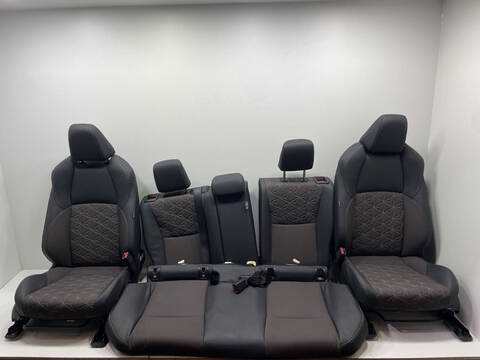 Asientos Traseros Toyota Yaris M15A