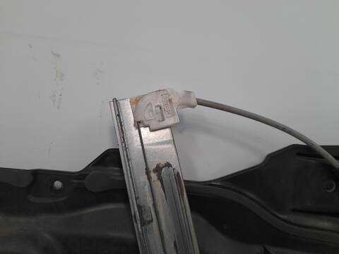 Foto 4ª: Elevalunas Eléctrico Delantero Derecho Mazda 6 1.8 CAT BERLINA 120CV 88KW [L8] (2003)