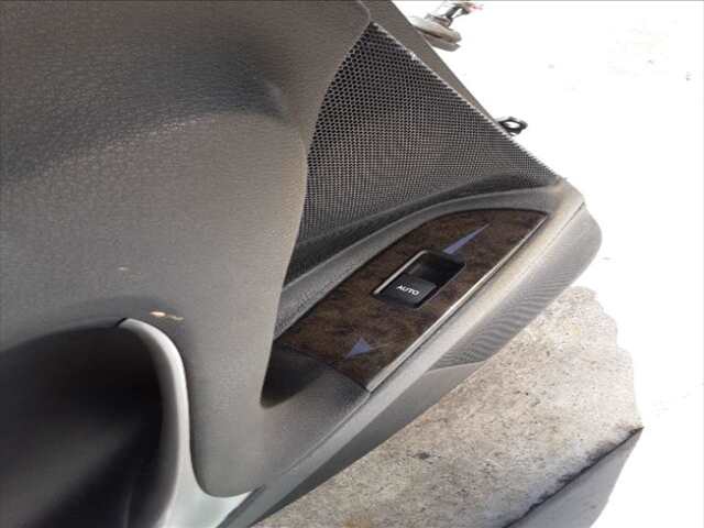 Foto 2ª: Puerta Trasera Izquierda Lexus IS 2.5 V6208CV 0CV [2GR] (2010)