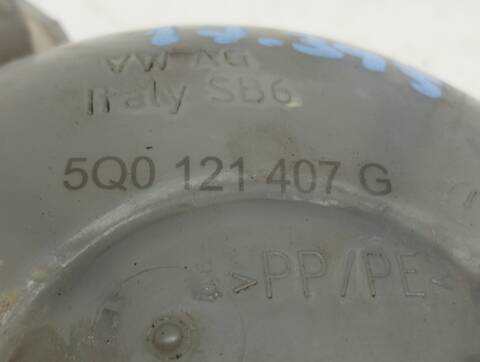Foto 3ª: Deposito Expansion Volkswagen Golf 1.6 TDI DPF 105CV 77KW [CLH] (2015)
