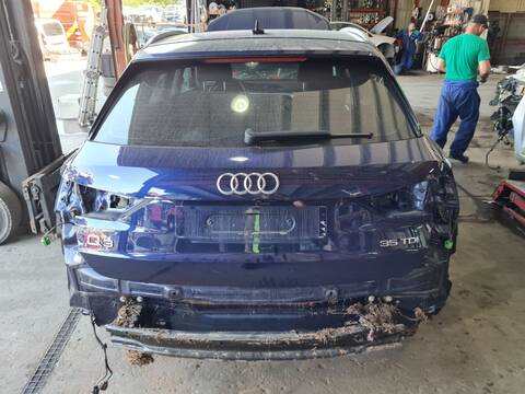 Portón Audi Q3 35 TDI BASICO 150CV 110KW