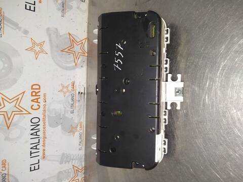 Foto 3ª: Cuadro de Instrumentos Toyota Corolla 2.2 D-4D SOL 136CV 100KW [2ADFTV] (2006)