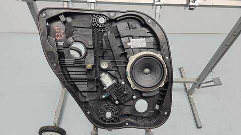 Elevalunas Manual Trasero Izquierdo Hyundai i30 N PERFORMANCE 275CV 202KW