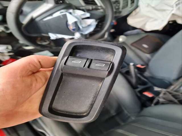 Botonera Elevalunas Ford Fiesta ECONETIC 90CV 66KW