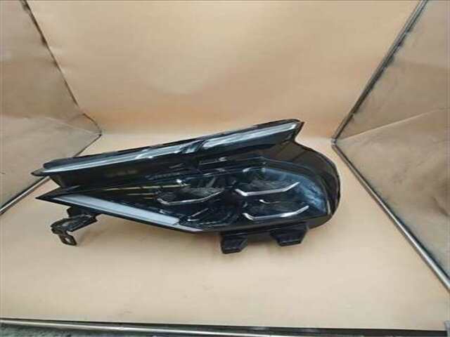 Foto 1ª: Faro Izquierdo Citroen C4 1.2 BUSINESS [1.2 LTR. - 96 KW 12V E-THP - PURETECH]
