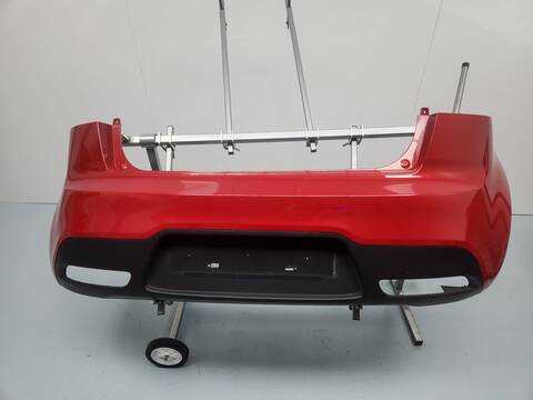 Foto 1ª: Paragolpes Trasero Kia Rio CONCEPT 86CV 63KW [G4LA] (2013)