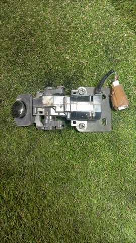 Caja Reles Fusibles Lexus LX 4.7 G 470 V8