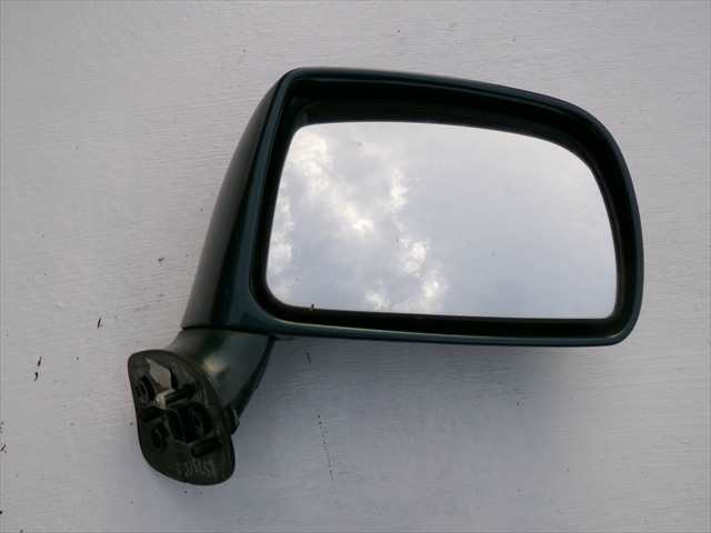 Foto 1ª: Retrovisor Derecho Hyundai Trajet 2.0 CRDI 2000-2008 [D4EA] (2003)