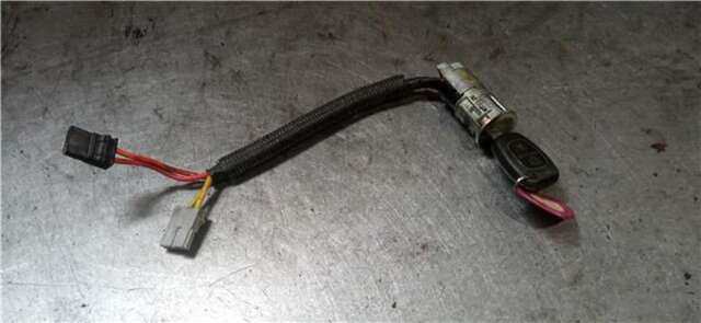 Foto 2ª: Motor de Arranque Renault Master 2.5 L1H1 CAJA CERRADA 3.3 TO [2.5 LTR. - 88 KW DCI DIESEL CAT] [G9UA650]