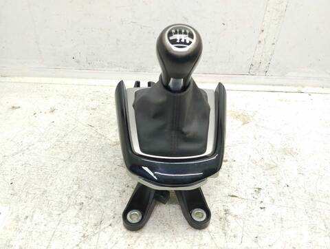 Palanca de Cambio Mazda CX3 G CENTER-LINE