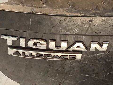 Foto 3ª: Portón Volkswagen Tiguan 2.0 TDI 150CV 110KW [DFGA] (2020)