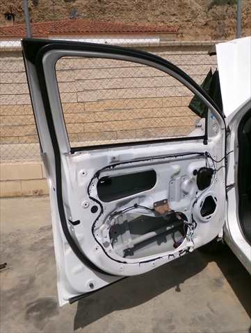 Foto 2ª: Puerta Delantera Izquierda Mitsubishi ASX 1.8 D 2010-2012 [4N13] (2012)