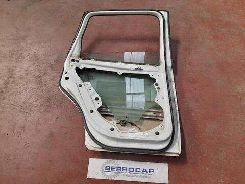 Foto 3ª: Puerta Trasera Izquierda Volkswagen Polo 1.2 54CV [AWY] (2001)