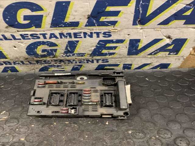 Caja Reles Fusibles Peugeot 206 1.4
