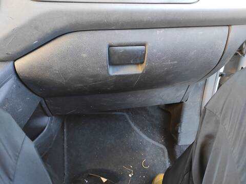 Guantera Citroen Berlingo BH02