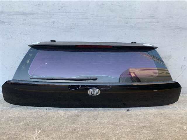 Foto 1ª: Portón Fiat Grande Punto 1.3 JTD90CV [199A8000] (2009)