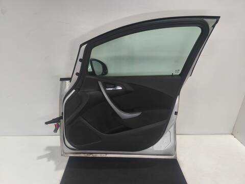 Foto 2ª: Puerta Delantera Derecha Opel Astra EXCELLENCE 110CV 81KW (2016)