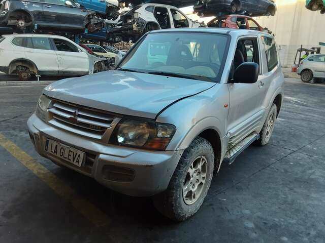 Mangueta Delantera Izquierda Mitsubishi Montero 3.2 DID 160CV