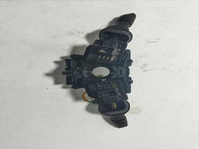 Foto 2ª: Mando Multifuncion Chevrolet Captiva 2.0 VCDI LT 150CV [Z20S1] (2006)