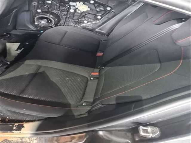 Foto 2ª: Asientos Traseros Ford Focus ST-LINE 155CV 114KW [M0DC] (2024)