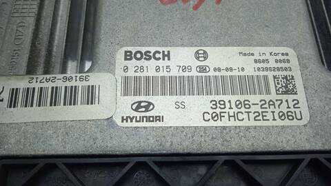 Foto 3ª: Centralita Motor ECU Hyundai i30 1.6 CRDI CAT 116CV 85KW [D4FB] (2008)