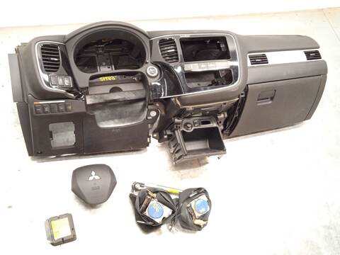 Foto 1ª: Kit Airbag Mitsubishi Outlander 2.0 HYBRID 4WD GG2W) 200CV 147KW [Y61,4B11,S61] (2015)