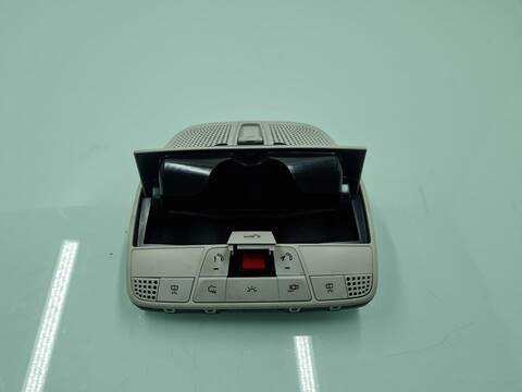 Foto 3ª: Luz Interior Mercedes Clase C 160 C 220 CDI BLUETEC 205.004) 170CV 125KW [651921] (2016)