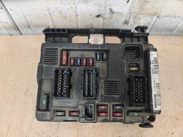 Foto 2ª: Caja Reles Fusibles Mg MK 2.0 HDI [RHY] (2003)