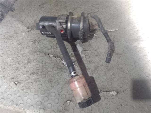 Bomba de Direccion Citroen Saxo 1.5 D