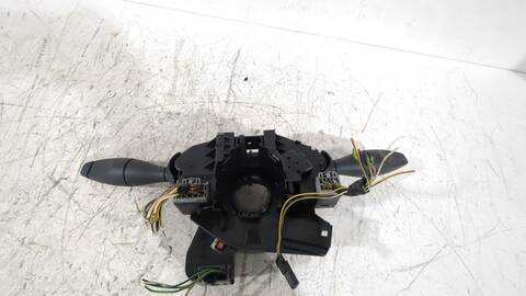 Foto 3ª: Mando Multifuncion Ford Focus 1.8 TDCI 100CV 74KW [FFDA] (2004)